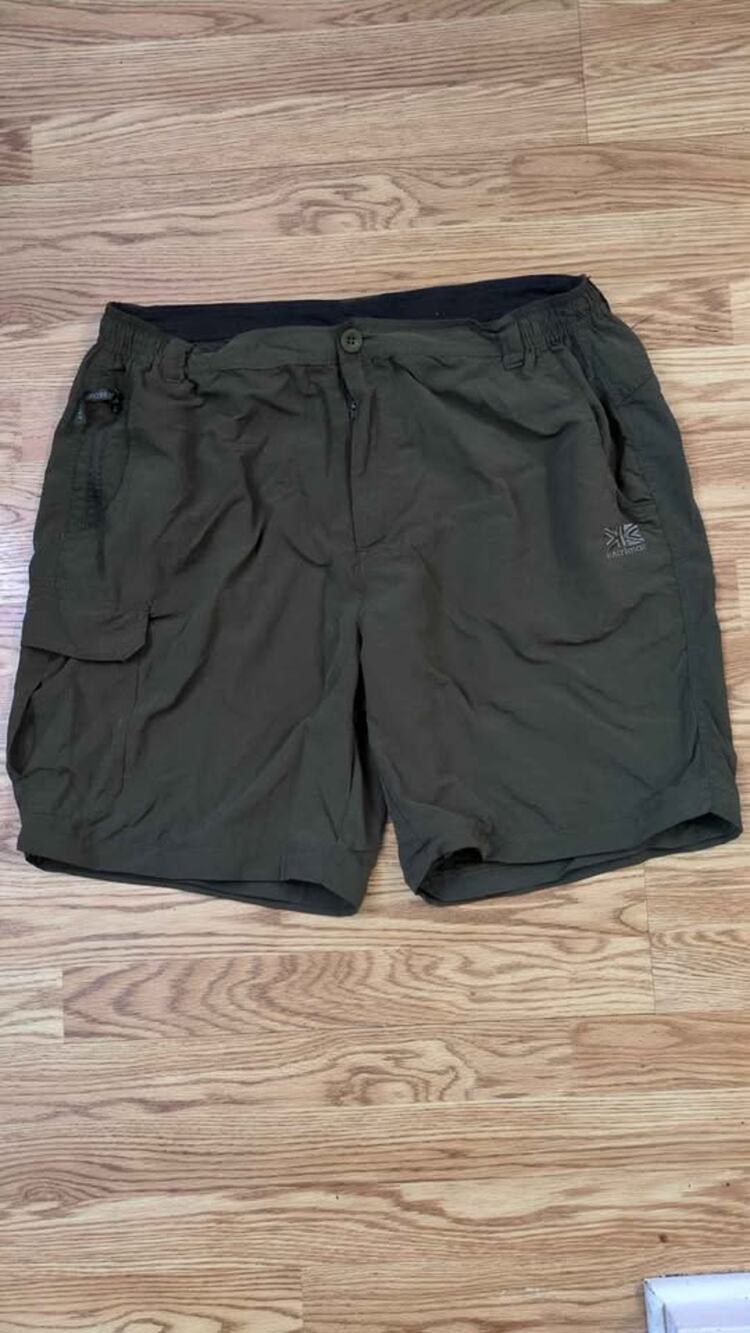 Karrimor Lightweight Outdoor Hiking Cargo Shorts - Mens 2XL Olive Green